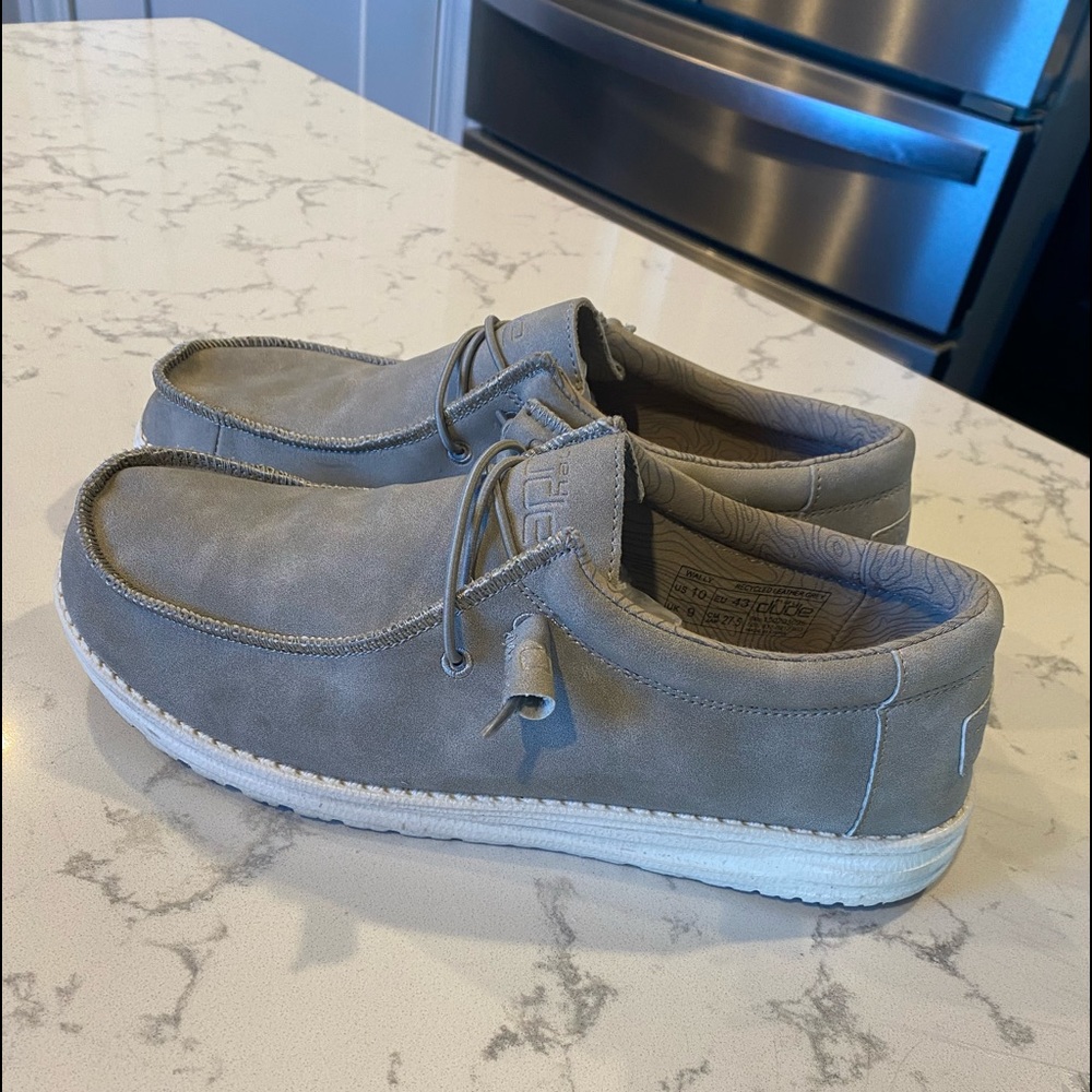 Hey Dude! Wally Recycled Leather Shoes Gray EUC